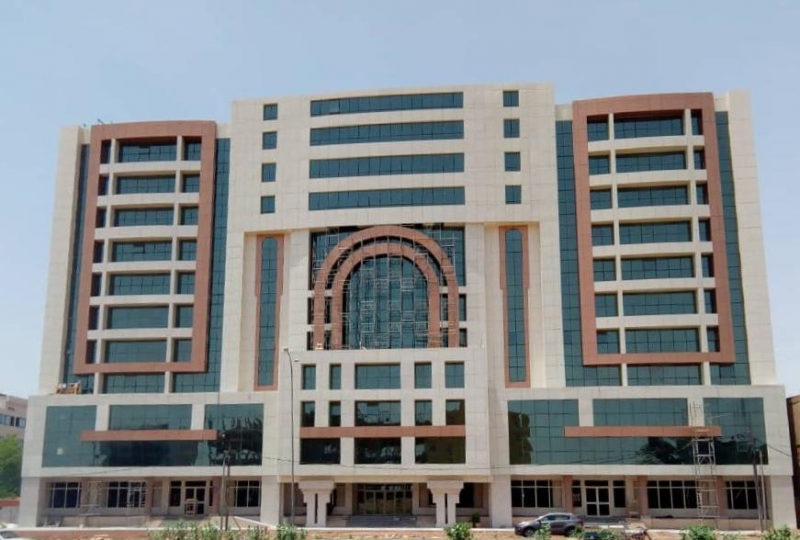 Solution courant faible pour bâtiment R+10 au Burkina Faso